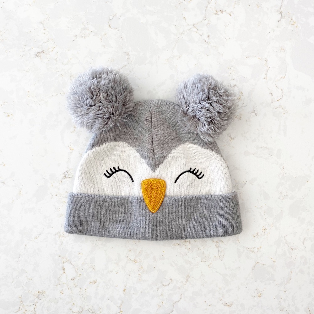 Old Navy Warm Owl Hat
